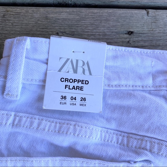 NWT // Zara White Denim Cropped Flare Jeans - Picture 8 of 8